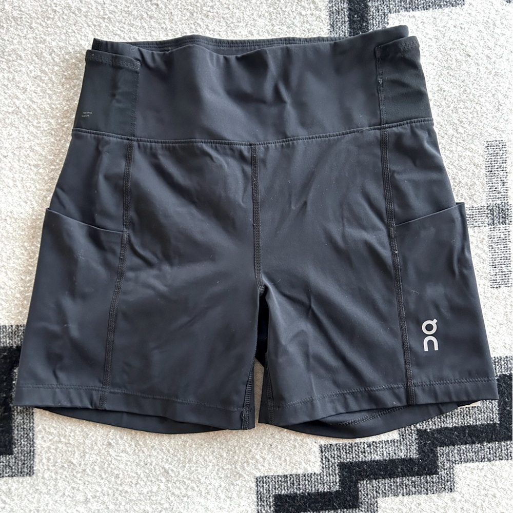 On Running Sprint Shorts